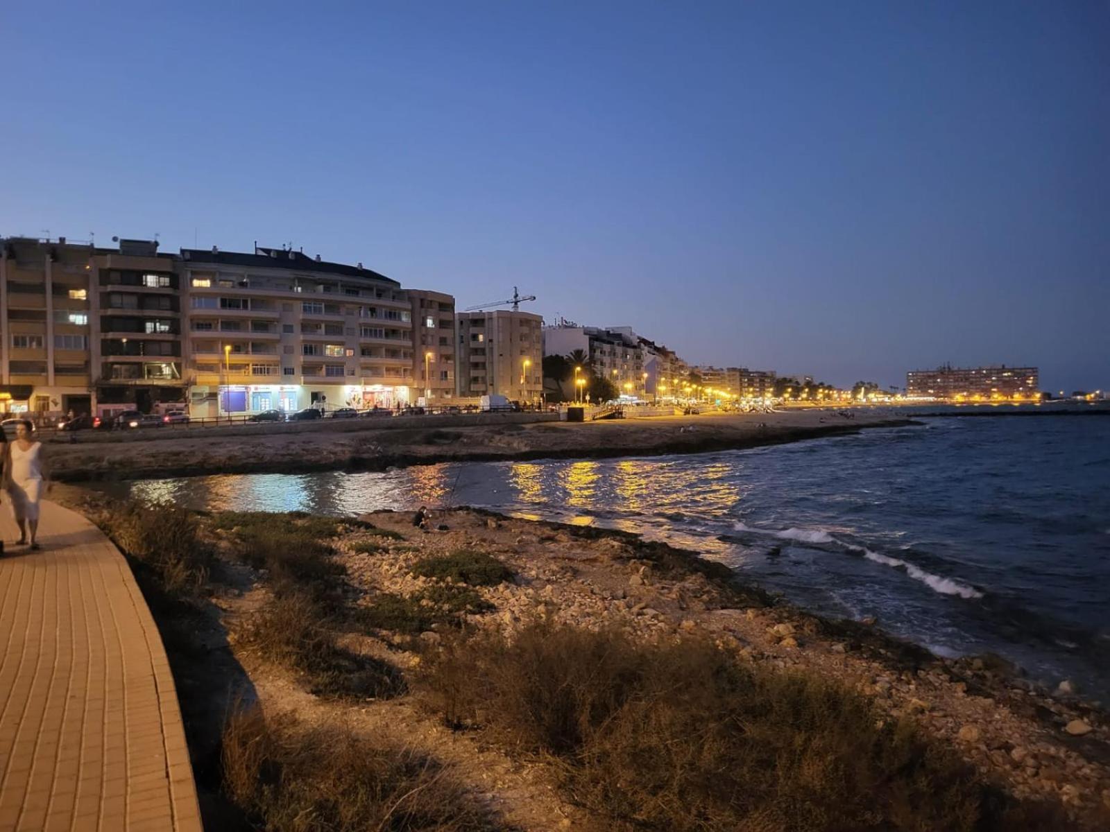 Sea View Luxury Apartment Victoria Torrevieja Bagian luar foto